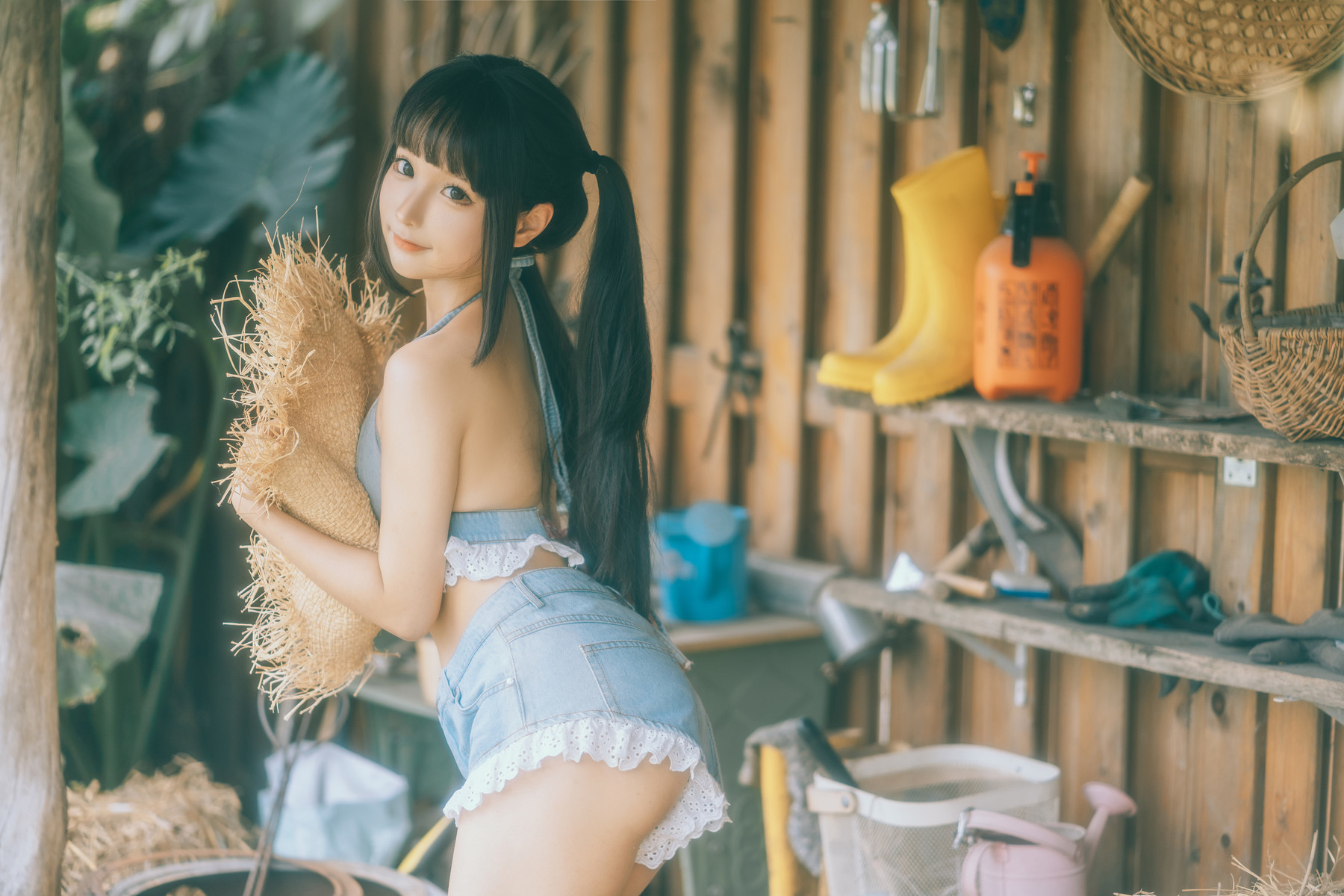 Cosplay蠢沫沫Chunmomo大巴车Set02在线欣赏