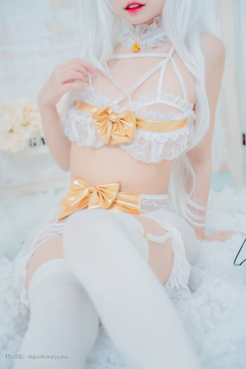 Cos猫君君私房兔子49P1V高清无水印