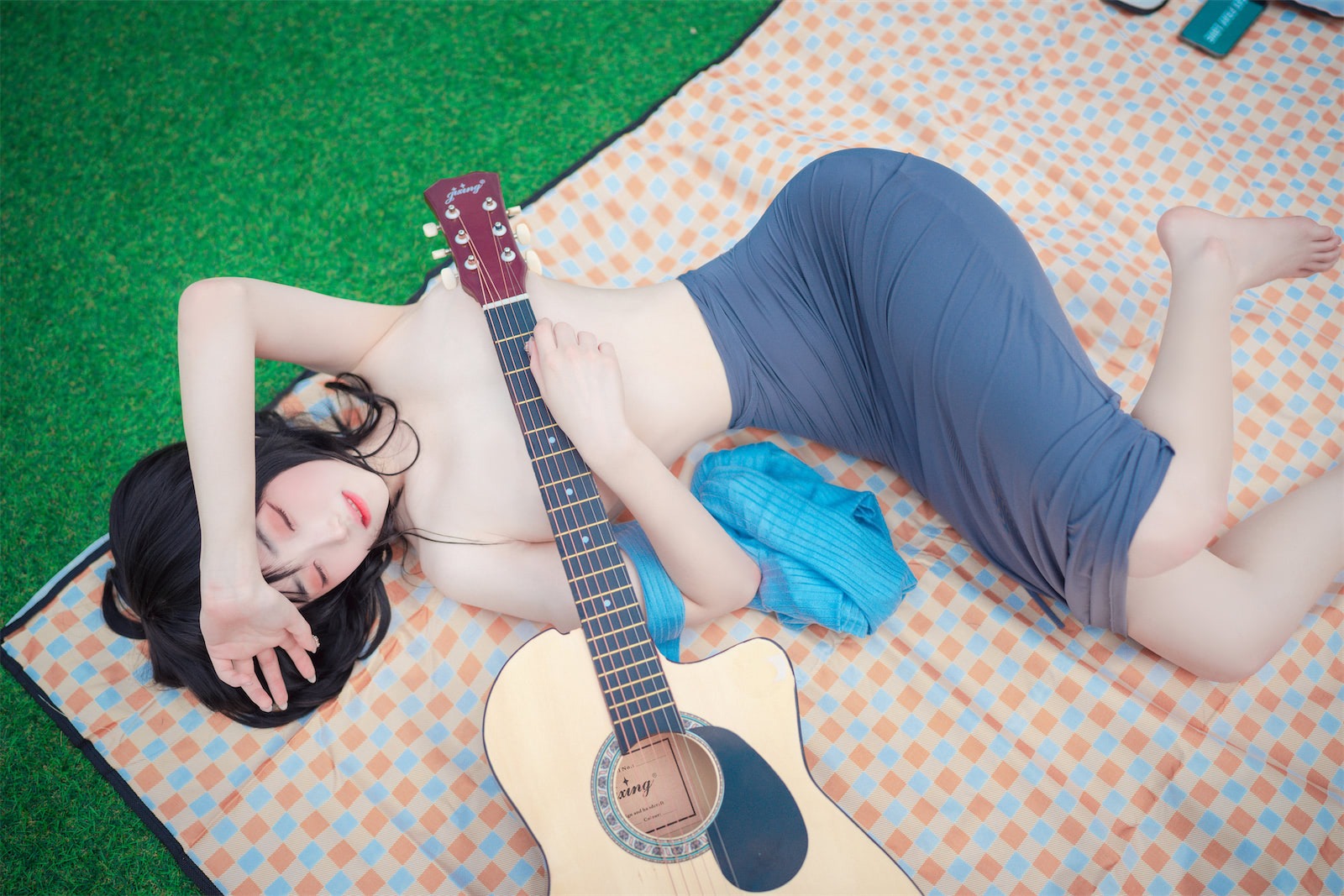 Bambijesuis吉他妹妹写真大全