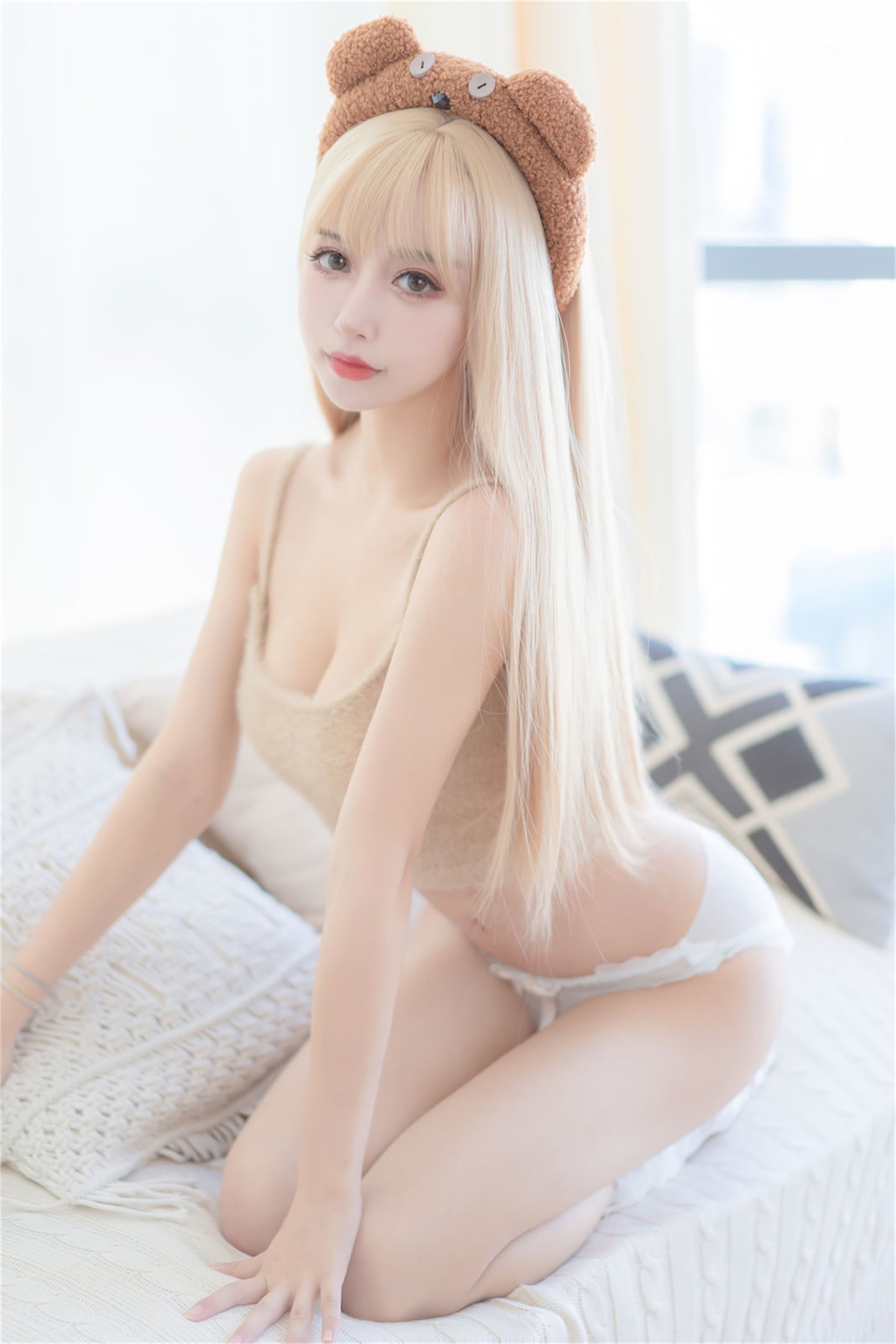 Cosplay过期米线线喵小熊软糖精华合集