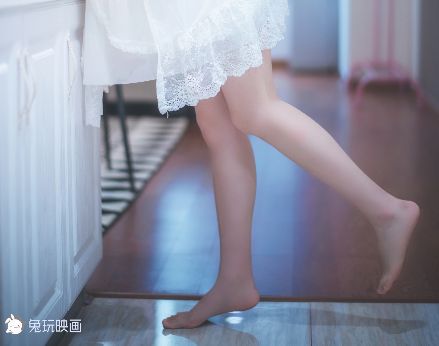 Cosplay兔玩映画居家女友最新写真