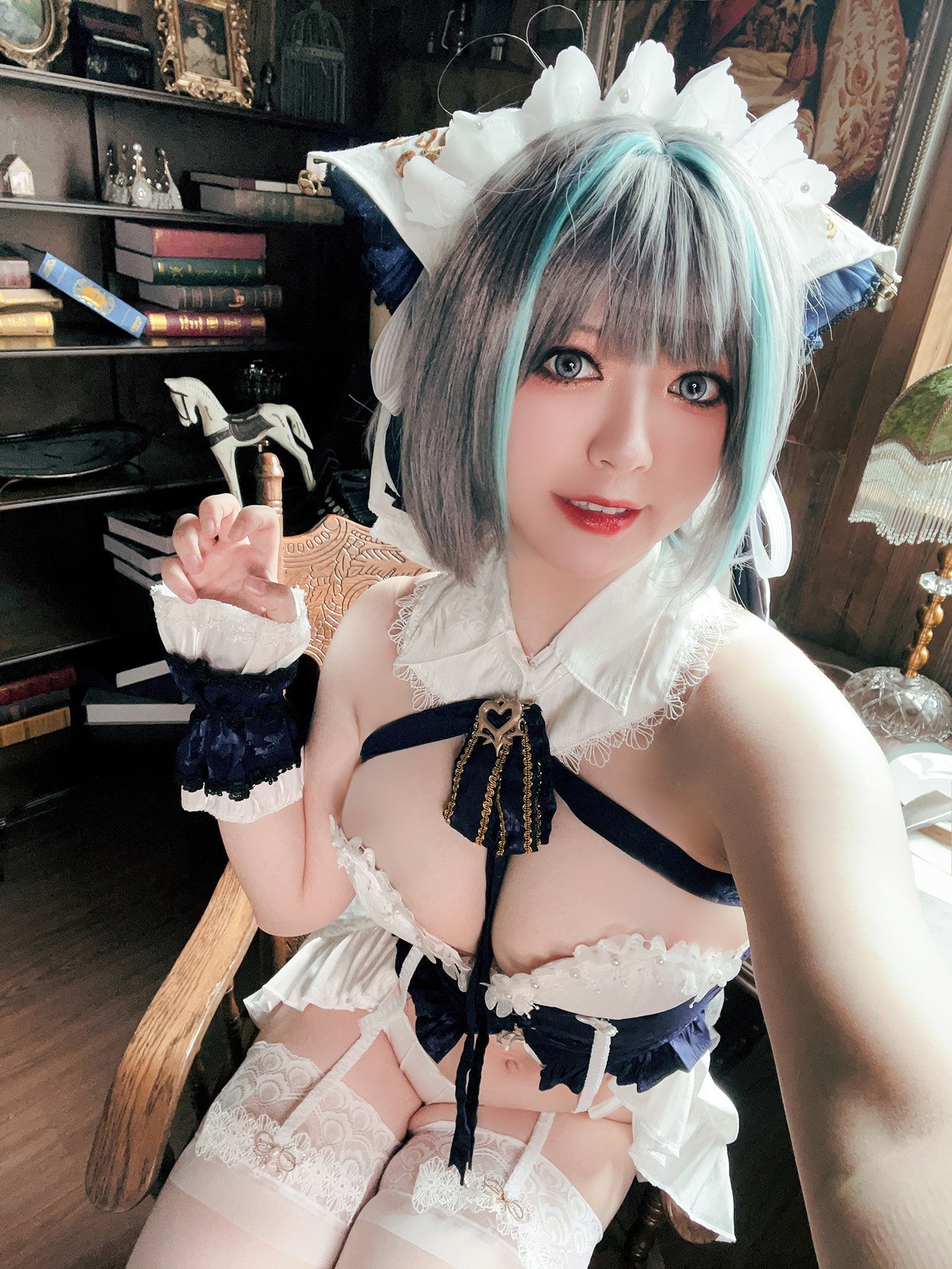 Cosplay半半子Banbanko碧蓝航线柴郡抱枕完整合集