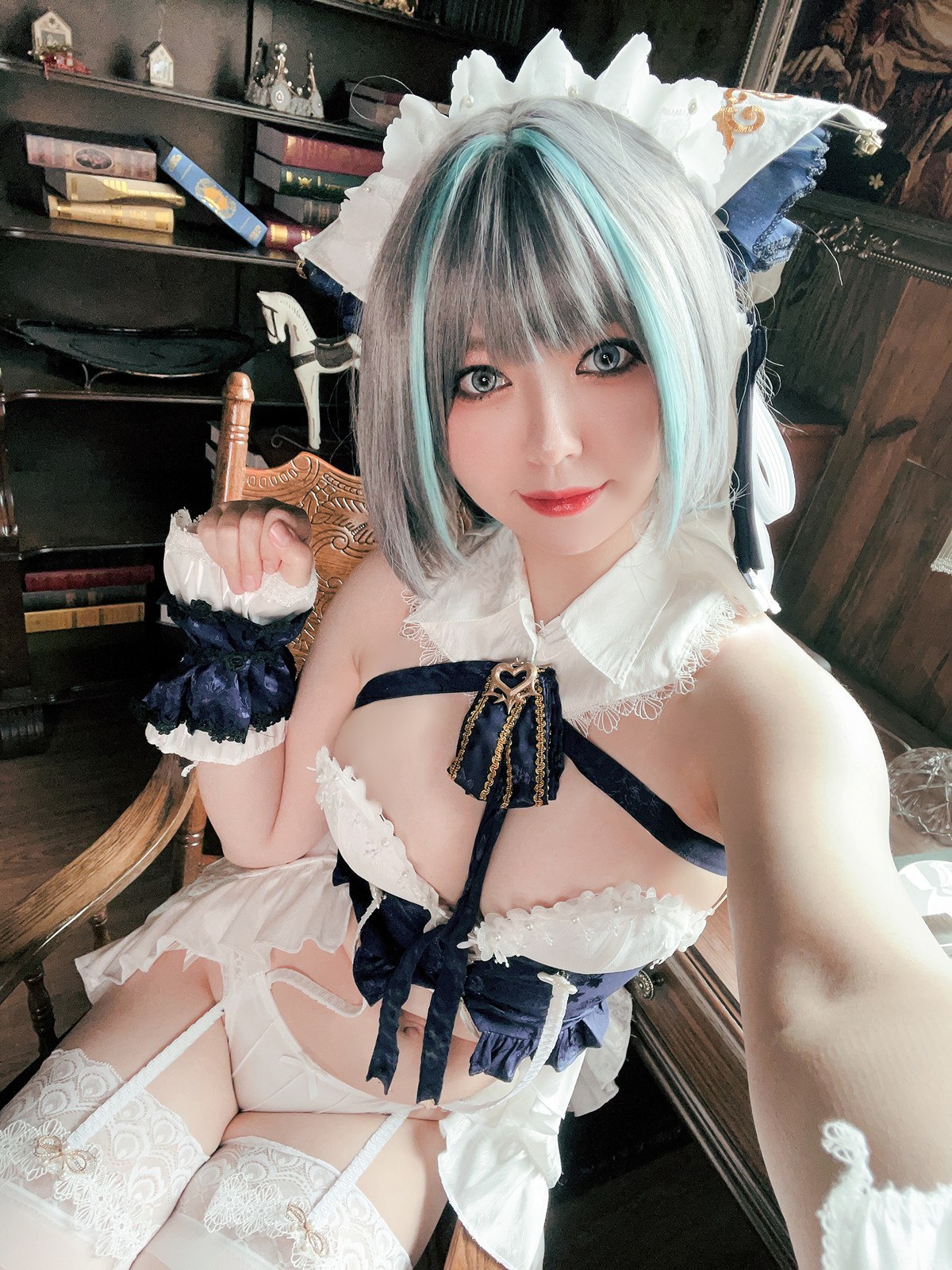 Cosplay半半子Banbanko碧蓝航线柴郡抱枕完整合集