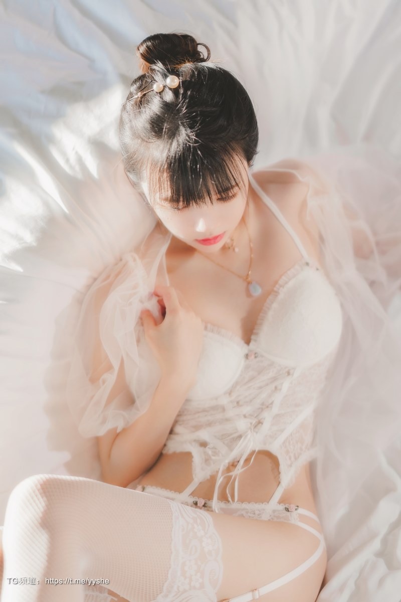 Cos桜桃喵白纱糖69P精选