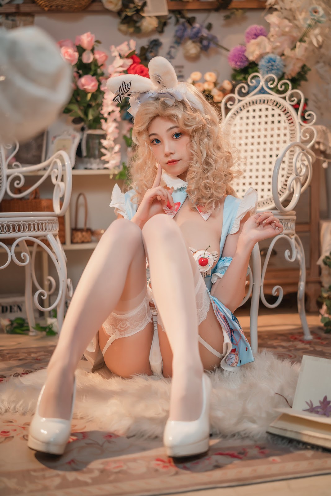 Cosplay蜜汁猫裘爱丽丝梦游仙境兔子先生热门合集