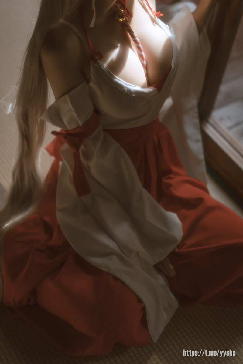 Cos蠢沫沫可畏巫女55P在线预览
