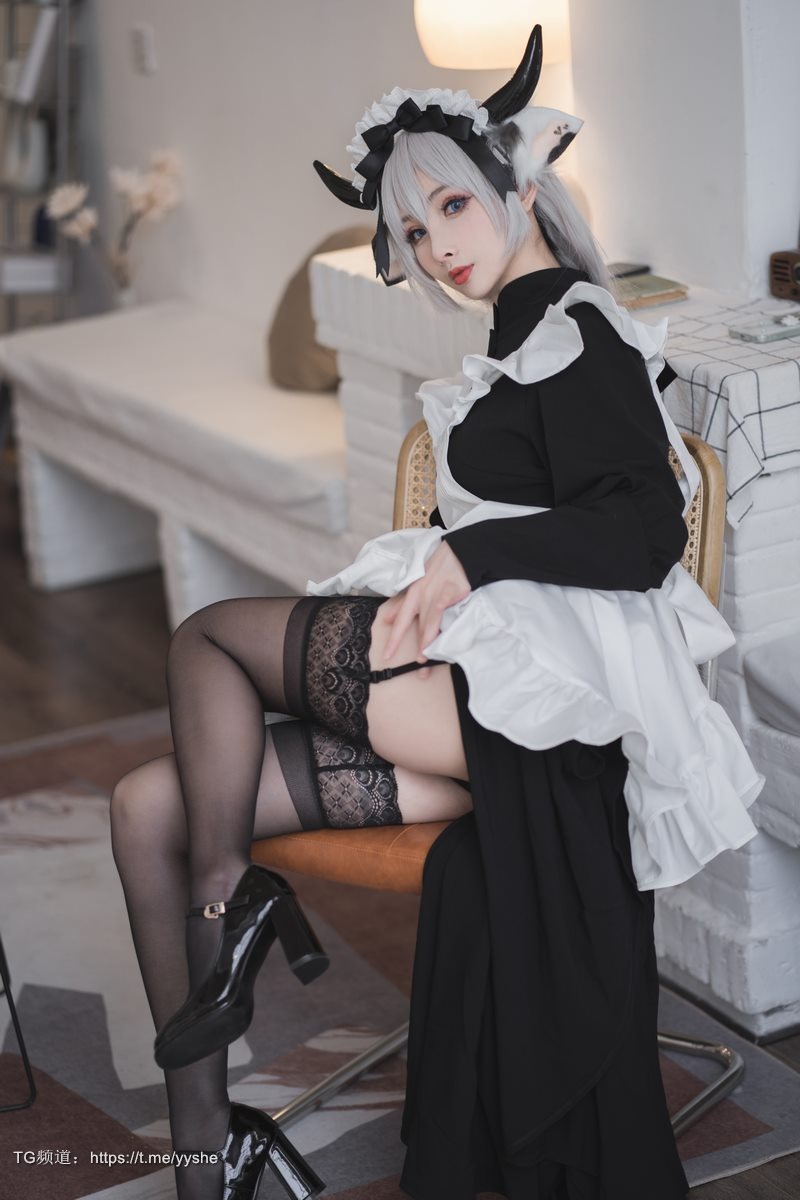 Cos凉凉子牛奶女仆45p每日必看