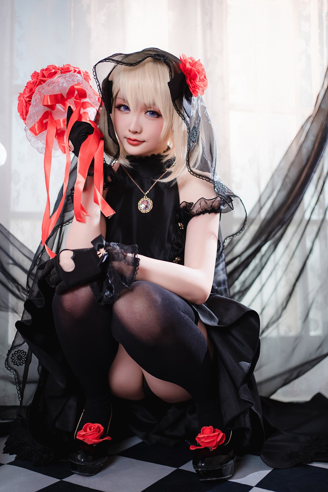 Cosplay星之迟迟HoshililyZ23婚纱4K图集