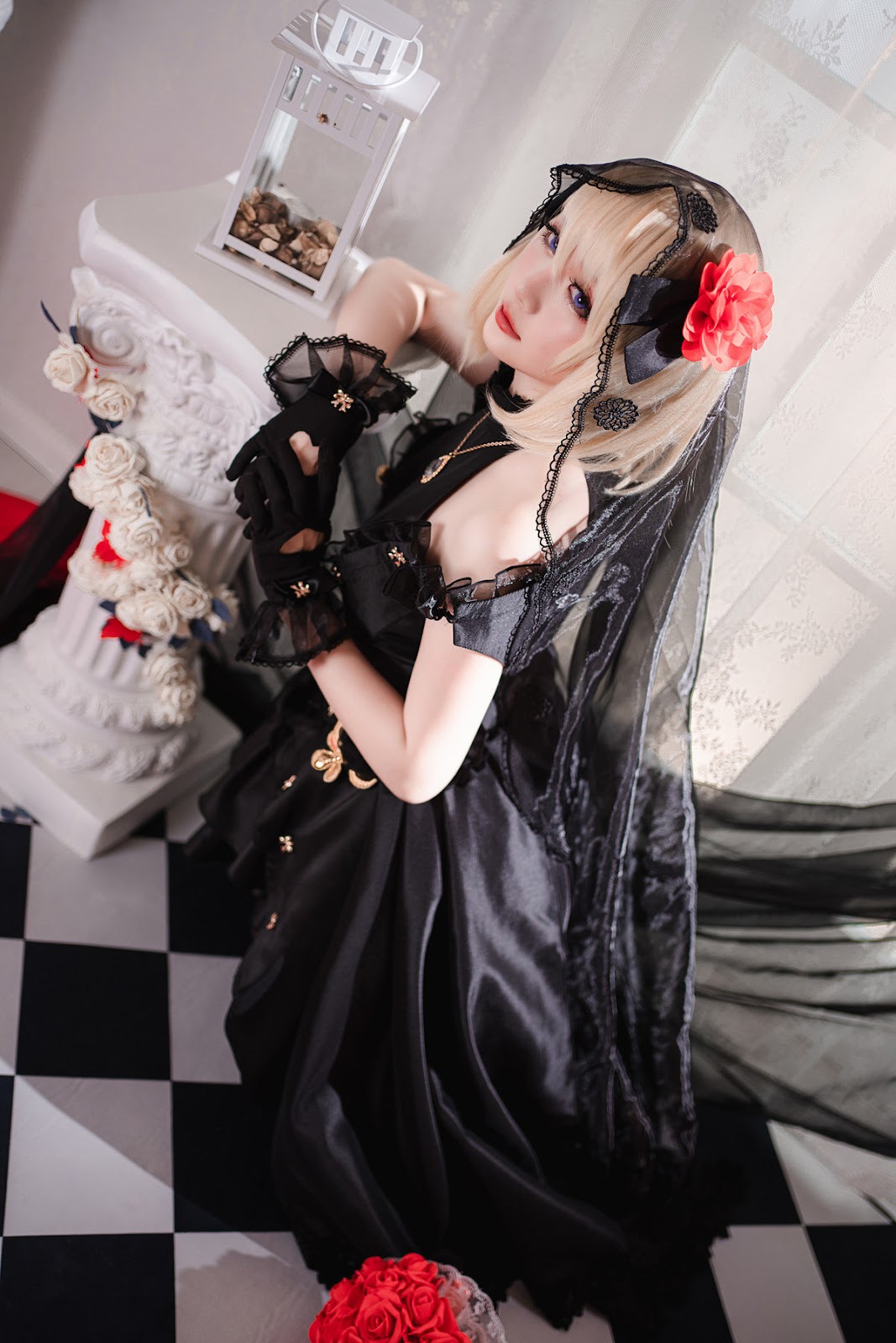Cosplay星之迟迟HoshililyZ23婚纱4K图集