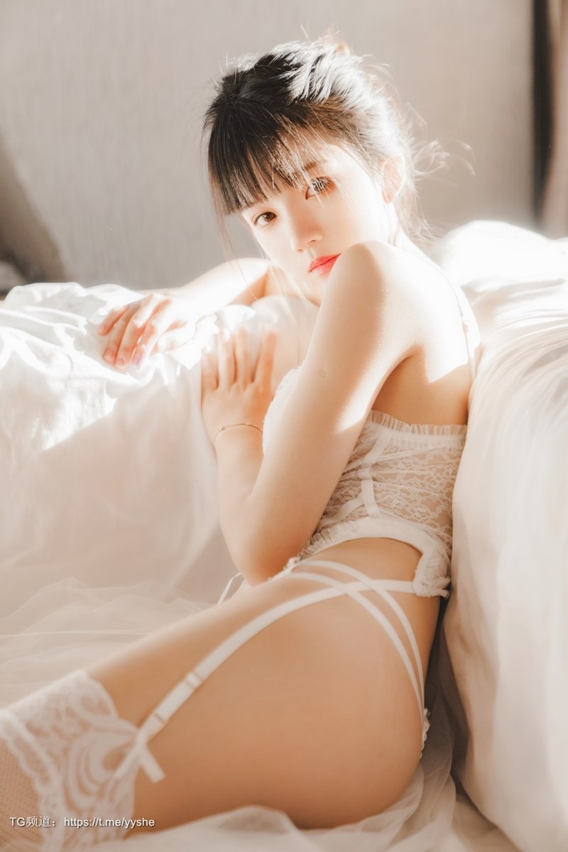 Cos桜桃喵白纱糖69P精选