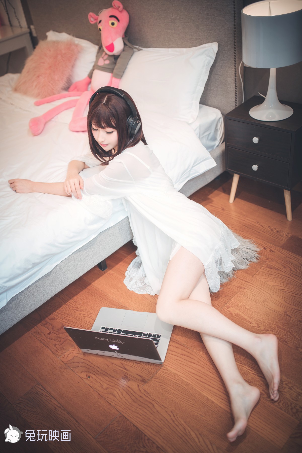 Cosplay兔玩映画居家女友最新写真