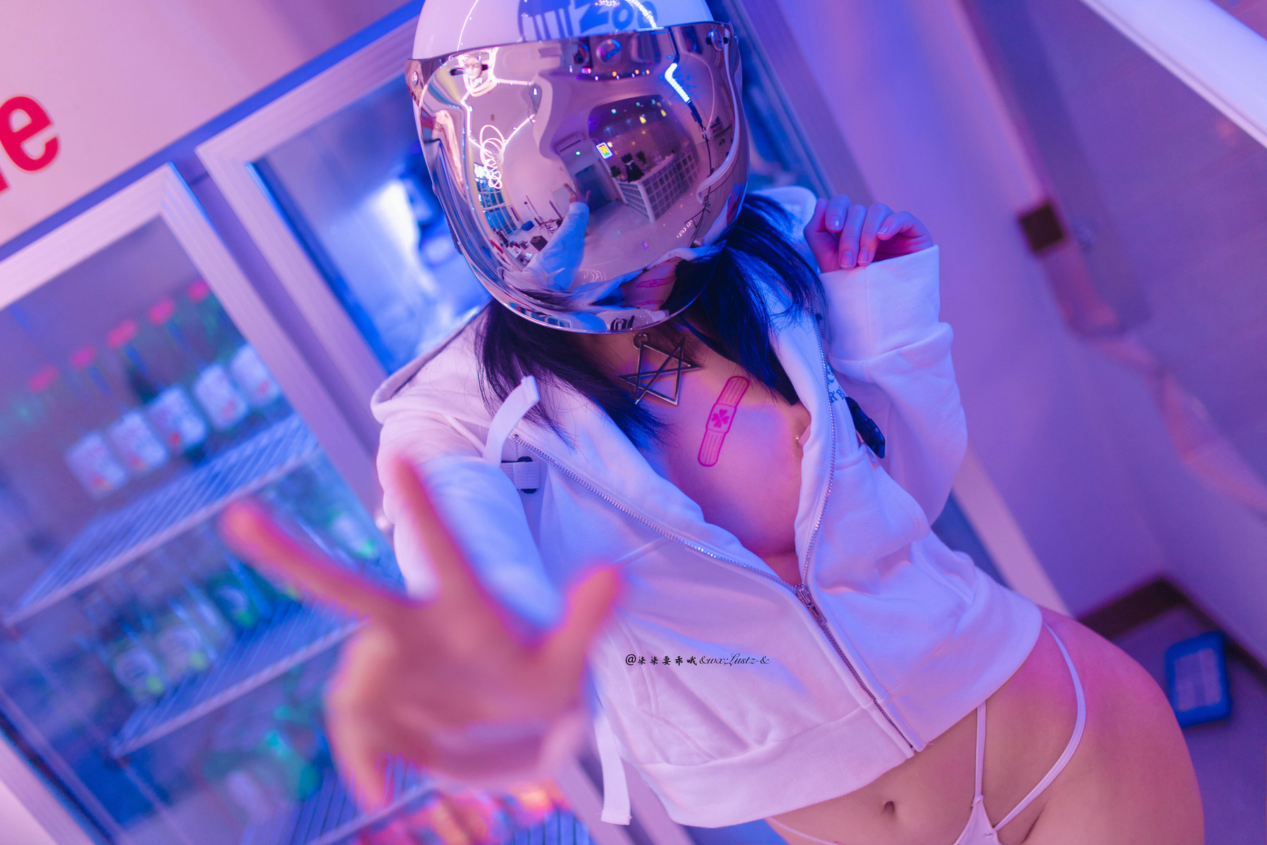 Cosplay柒柒要乖哦骑行少女写真大全