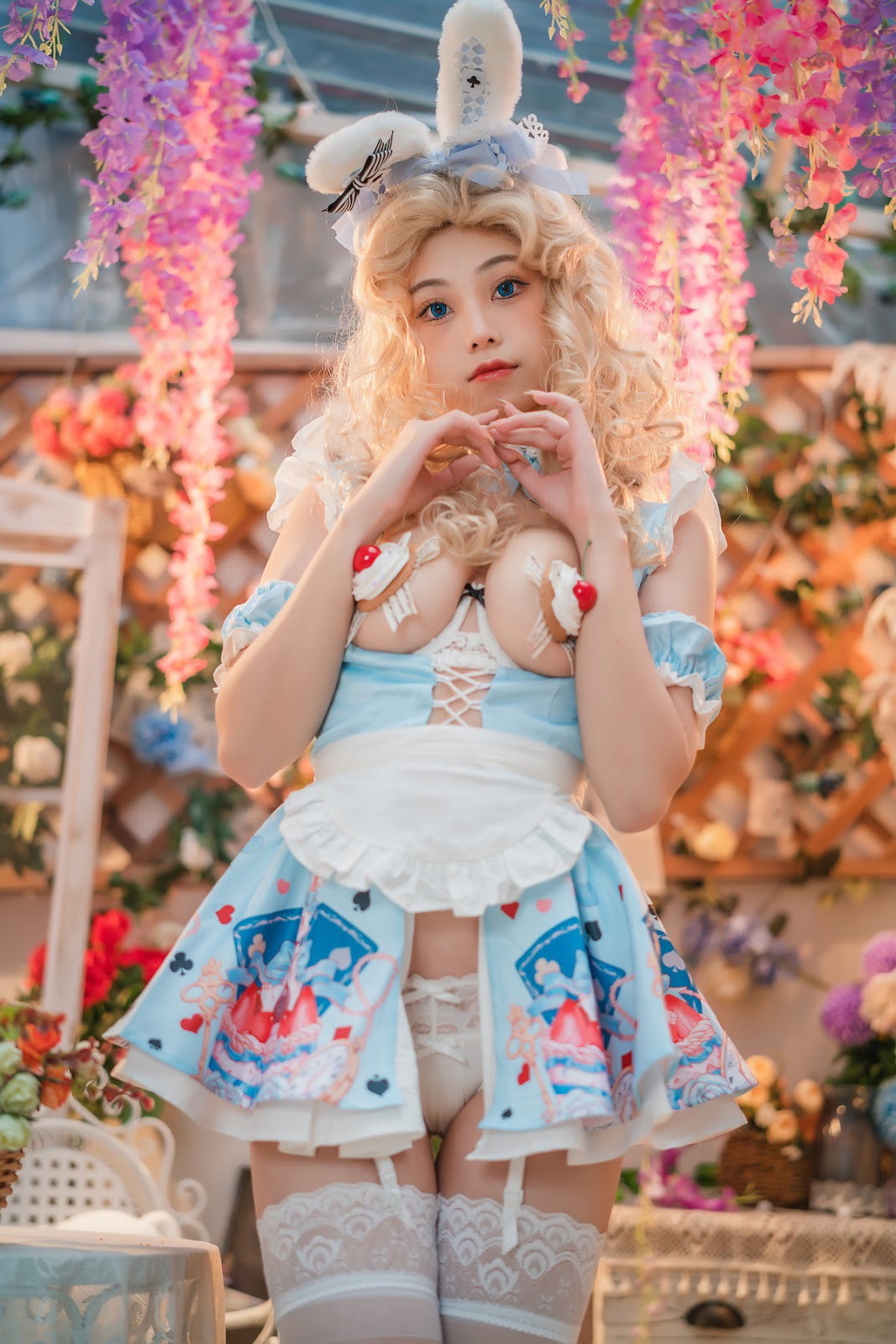 Cosplay蜜汁猫裘爱丽丝梦游仙境兔子先生热门合集
