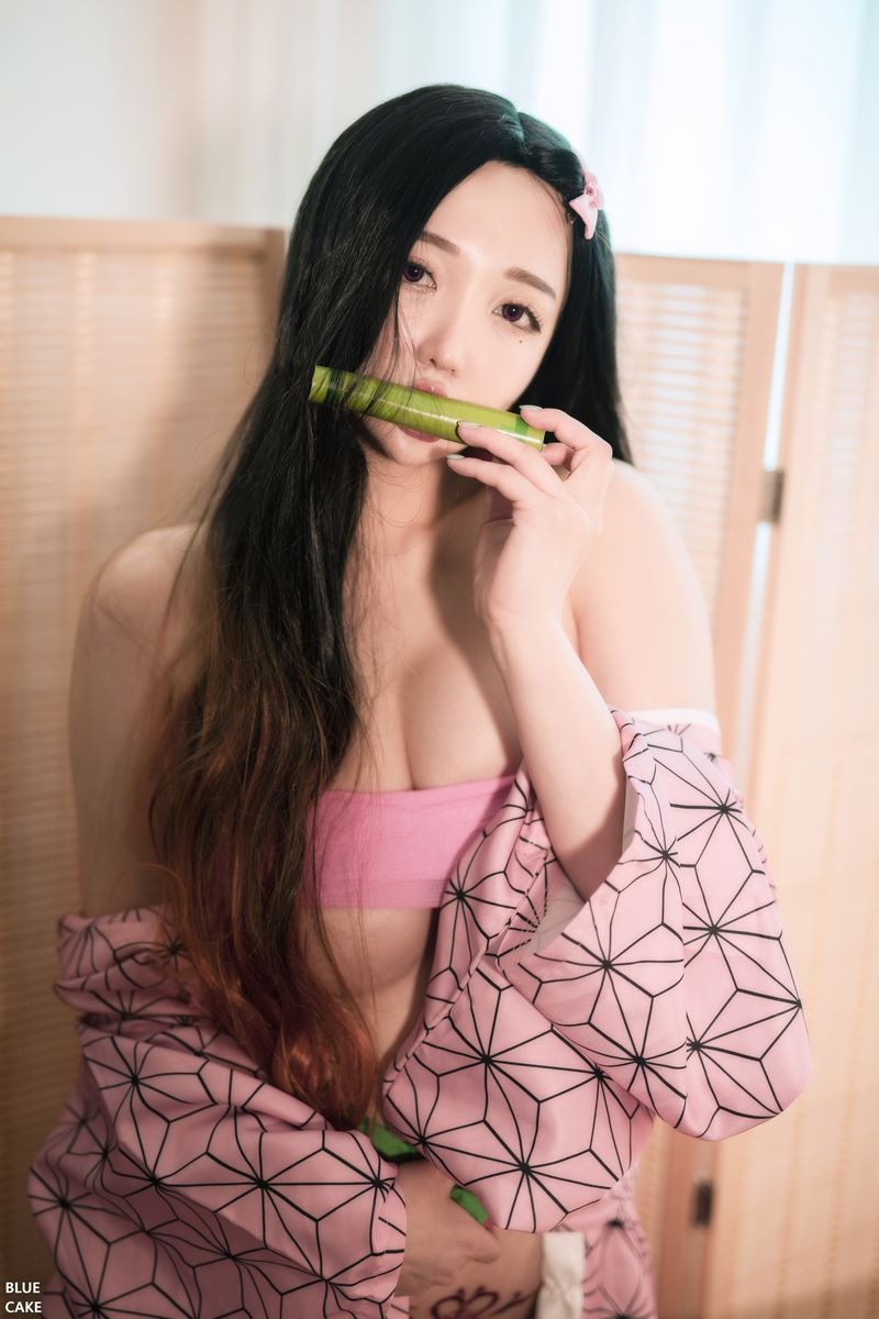 Cos???孫樂樂021BLUECAKEPINKONI100P最新写真