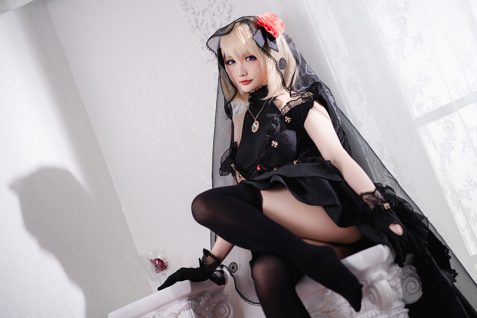 Cosplay星之迟迟HoshililyZ23婚纱4K图集
