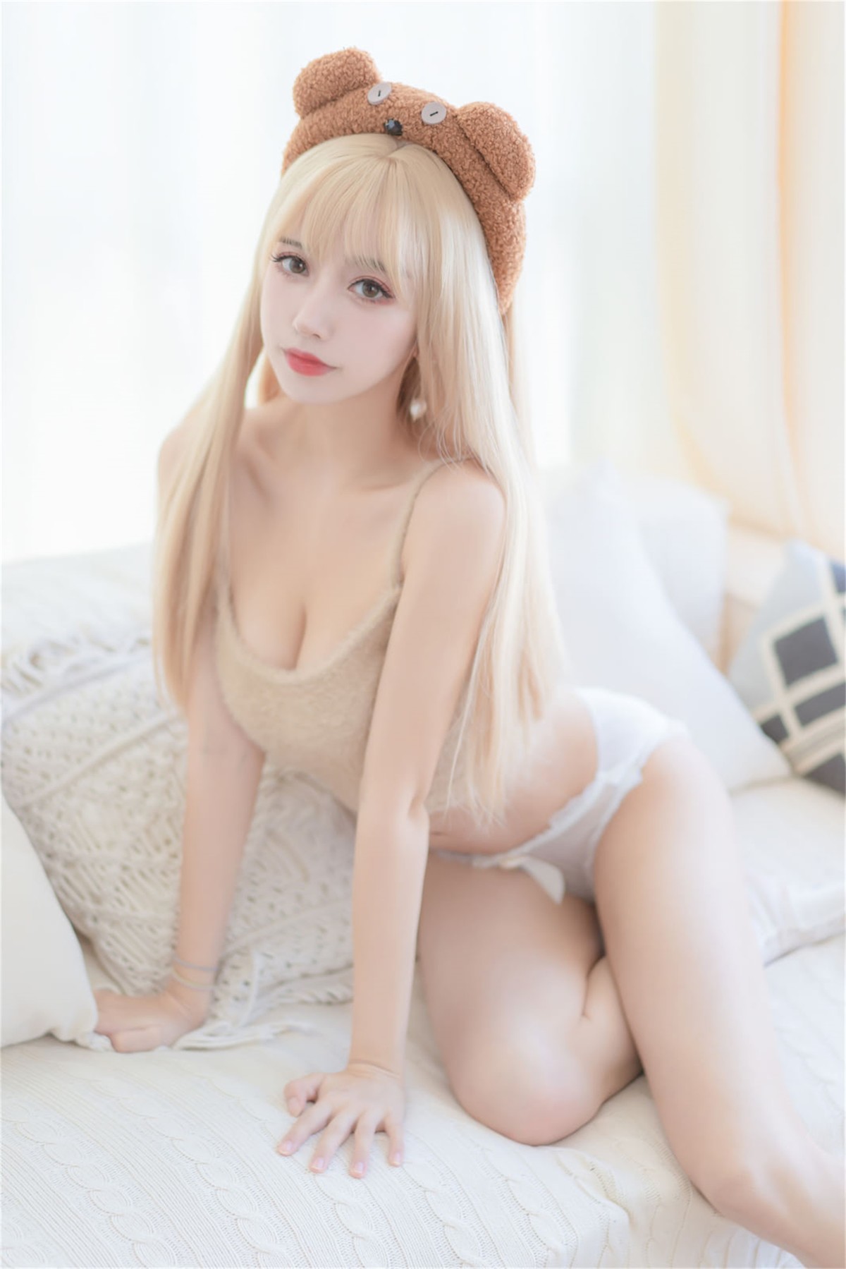 Cosplay过期米线线喵小熊软糖精华合集