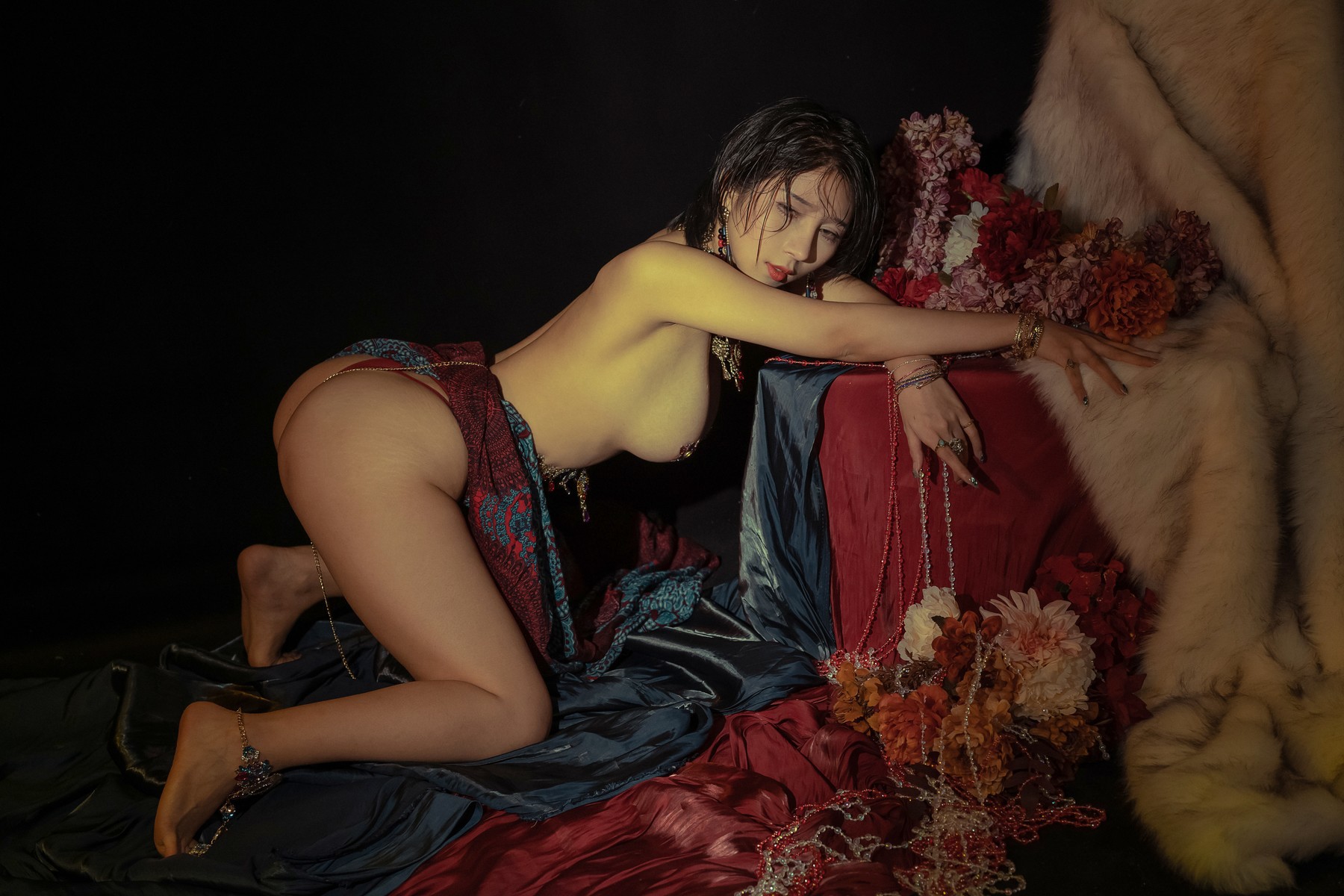 Cosplay云溪溪奶桃Topaz黄宝石热门合集