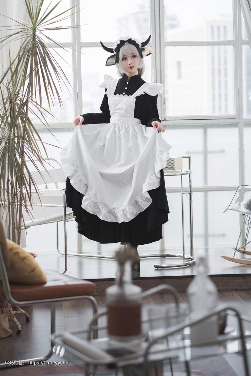 Cos凉凉子牛奶女仆45p每日必看