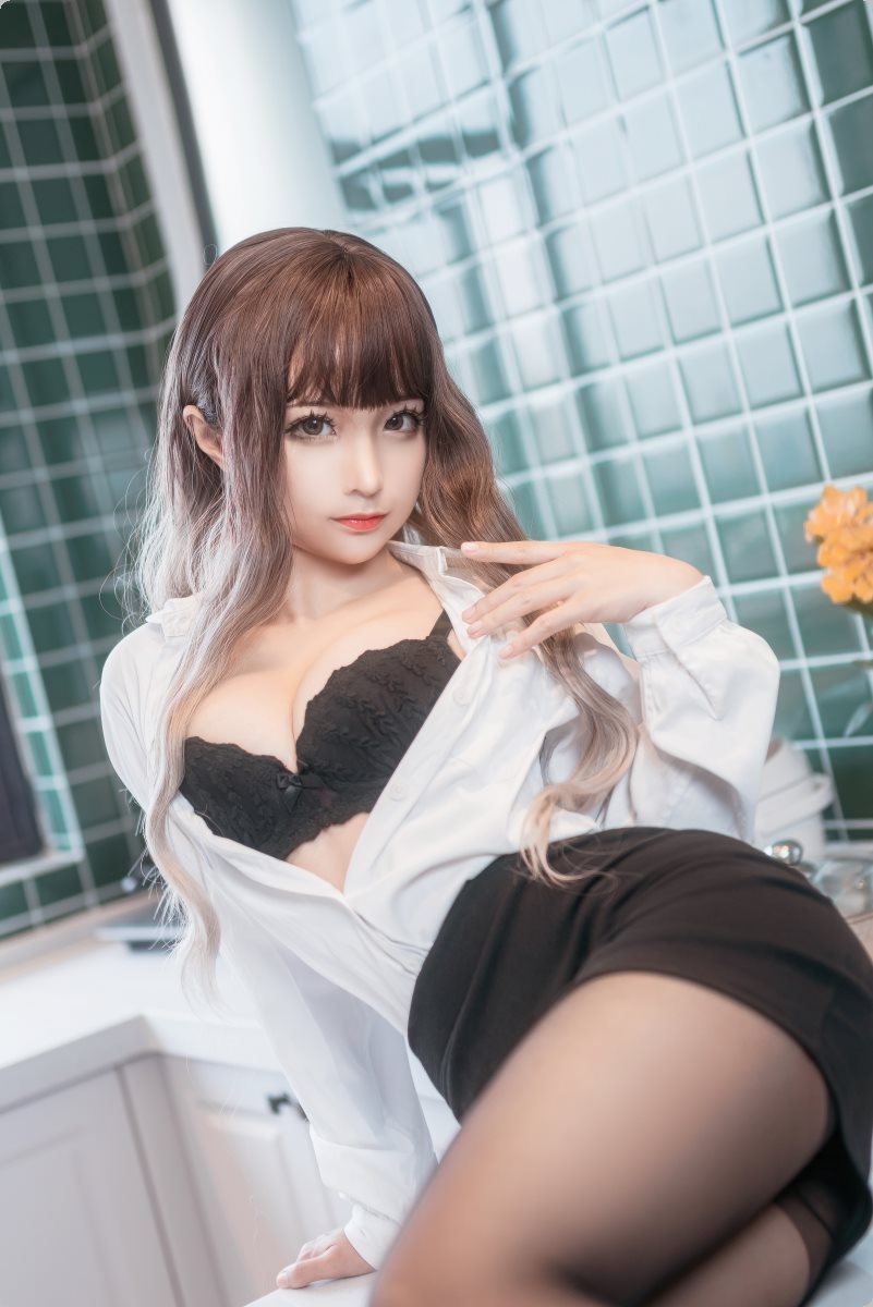 Cos蠢沫沫制服40P限时福利