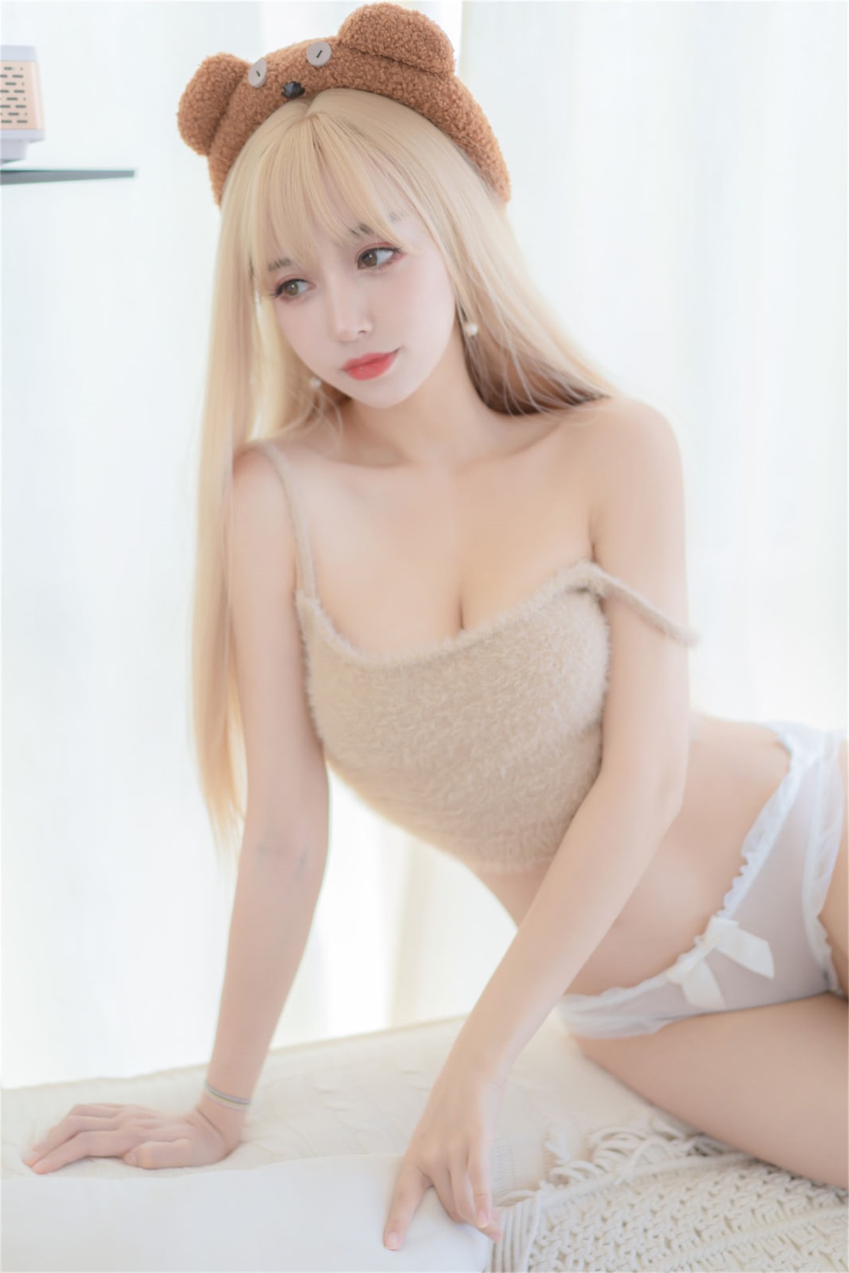 Cosplay过期米线线喵小熊软糖精华合集