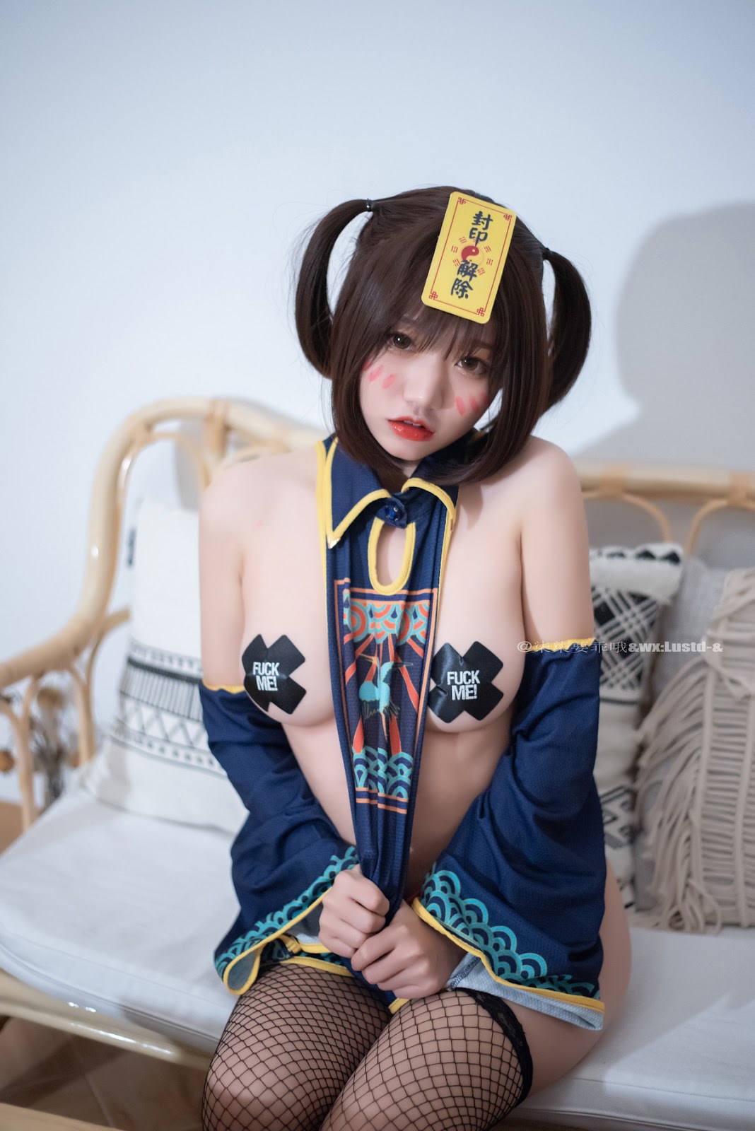 Cosplay柒柒要乖哦小僵尸精品合集