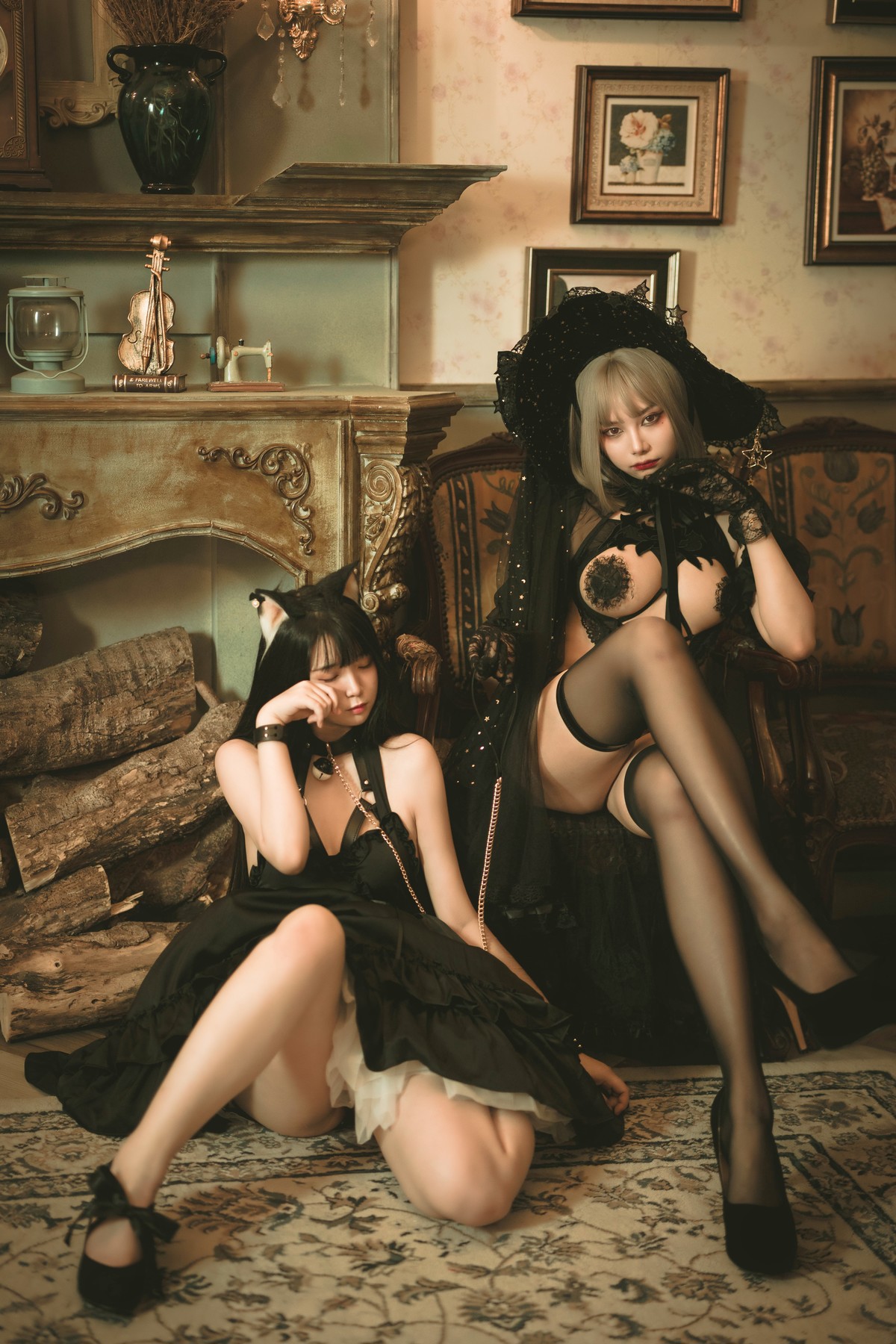 Cosplay香草喵露露杨枝甘露灰色花花蕾丝最新写真