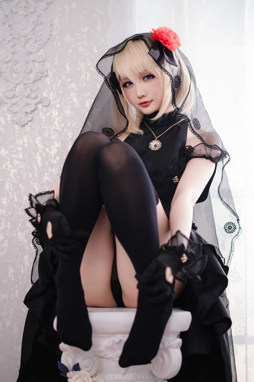 Cosplay星之迟迟HoshililyZ23婚纱4K图集