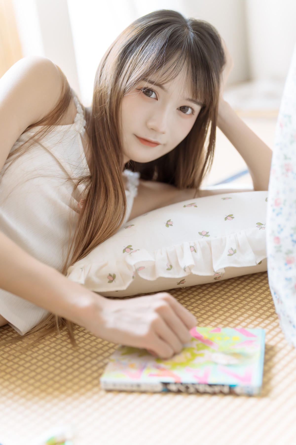 Cosplay兔子Zzz不吃胡萝卜早安少女今日更新