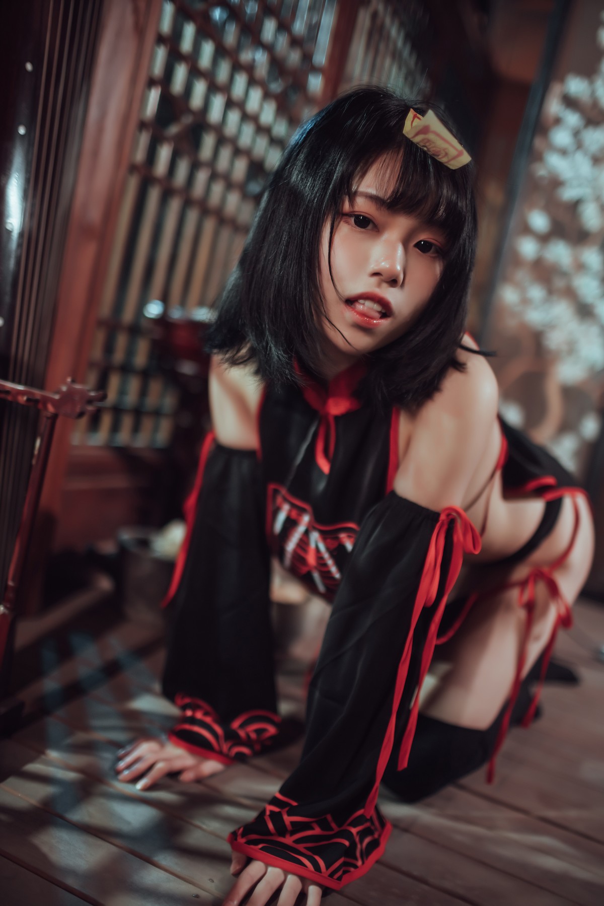 Cosplay七月喵子小僵尸LittleZombie完整版