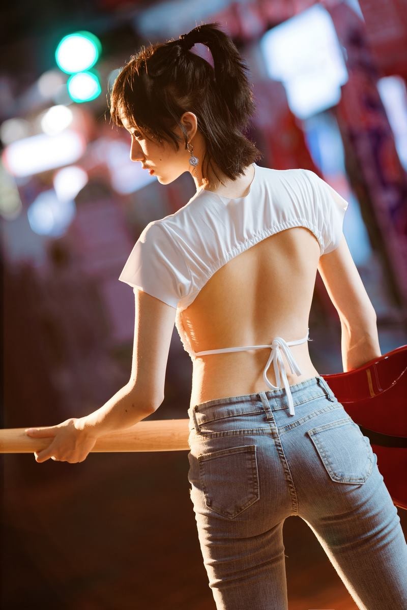 Cos木绵绵贝斯妹妹下28P在线预览
