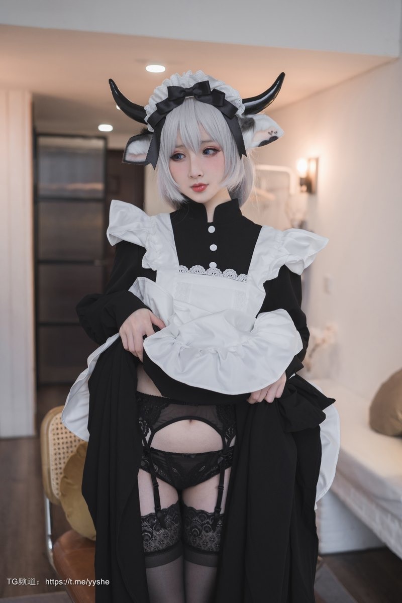 Cos凉凉子牛奶女仆45p每日必看